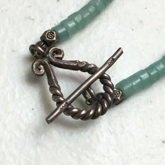 Beaded Aventurine Necklace 19in Heishi Beads Discs Silver Tone Shell Pendant - Picture 5 of 8